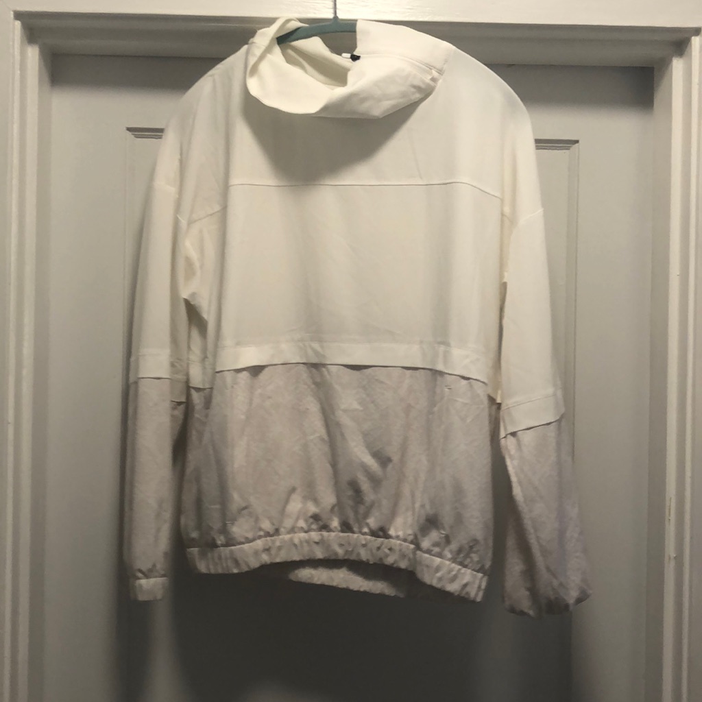 Athleta Performance Pullover, Size Small